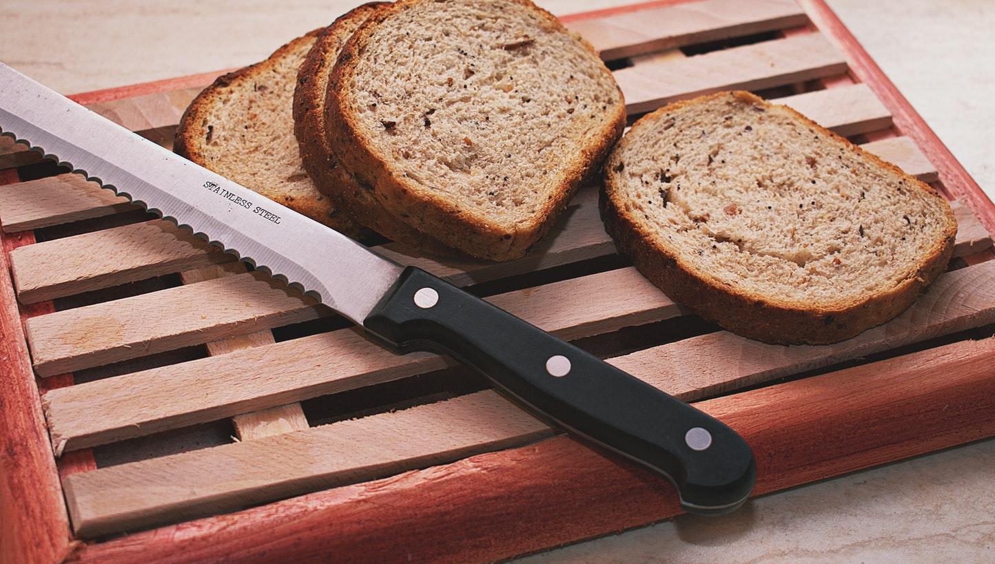 The 6 Best Serrated Bread Knives To Buy This Year